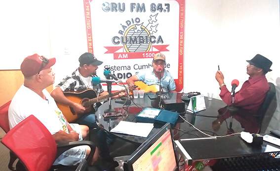 Rádios se integram em parceria com festival sertanejo - AERP