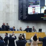 Câmara Municipal de SP aprova em 1º votação contrato com a privatização da Sabesp