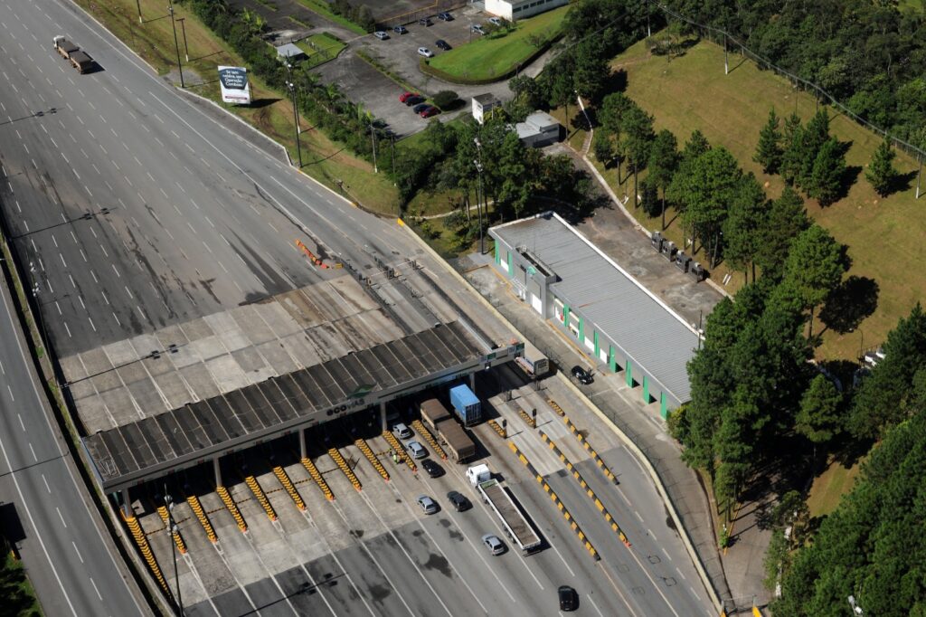 tação da Anchieta com melhorias para circulação de caminhões de até 30 metros O