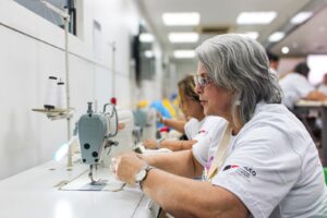 mão de obra na região, como gastronomia, tecnologia, costura, estética, cuidador
