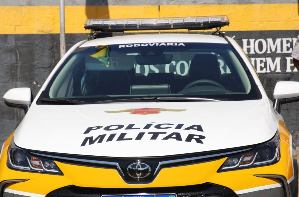 tado ilegalmente em Palmital Policiais militares do 2º Batalhão de Polícia Rodov