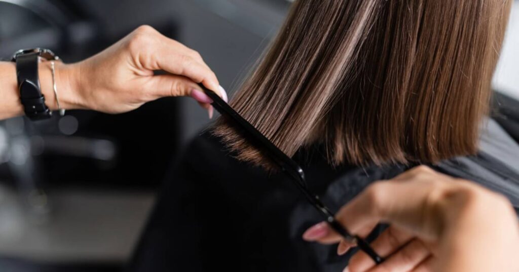 Nem botox nem preenchimento: 3 cortes de cabelo longos que ajudam a rejuvenescer a aparência em 2026