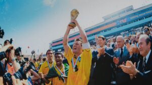Divulgação/Netflix (via Newsletter Netflix) O futebol está presente na vida dos brasileiros muito além dos