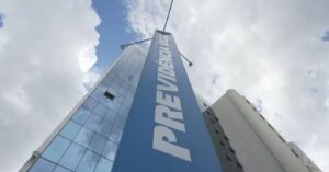 Em plena Copa: Prazo para solicitar extra do INSS chega a idosos até 20/6
