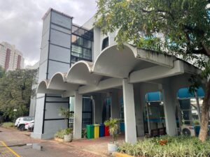 profissionais qualificados, a especialização aborda um tema que ganhou protagoni