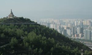 vários tremores secundários, incluindo um com magnitude de 4,9. *É proibida a re