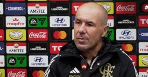 Flamengo comunica Leonardo Jardim e confirma venda de atacante por R$58,7 milhões