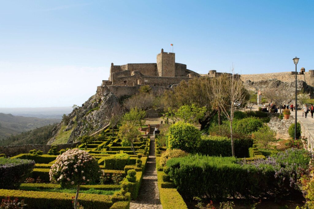 nelson-carvalheiro-910x607.jpg" alt="Marvão abriga uma vila medieval do século 13 cercada por muralh