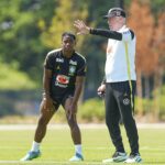Ancelotti sinaliza mudanças na seleção brasileira e mantém mistério sobre Endrick