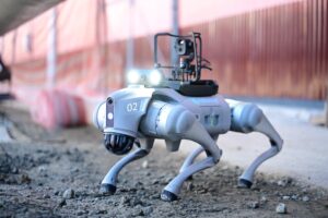 Conheça DOM, o cachorro-robô que ‘fareja’ perigos e amplia segurança em obras de saneamento em SP