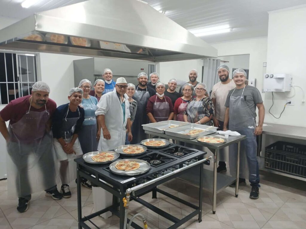tunidades são presenciais e online, distribuídas em diferentes regiões do estado