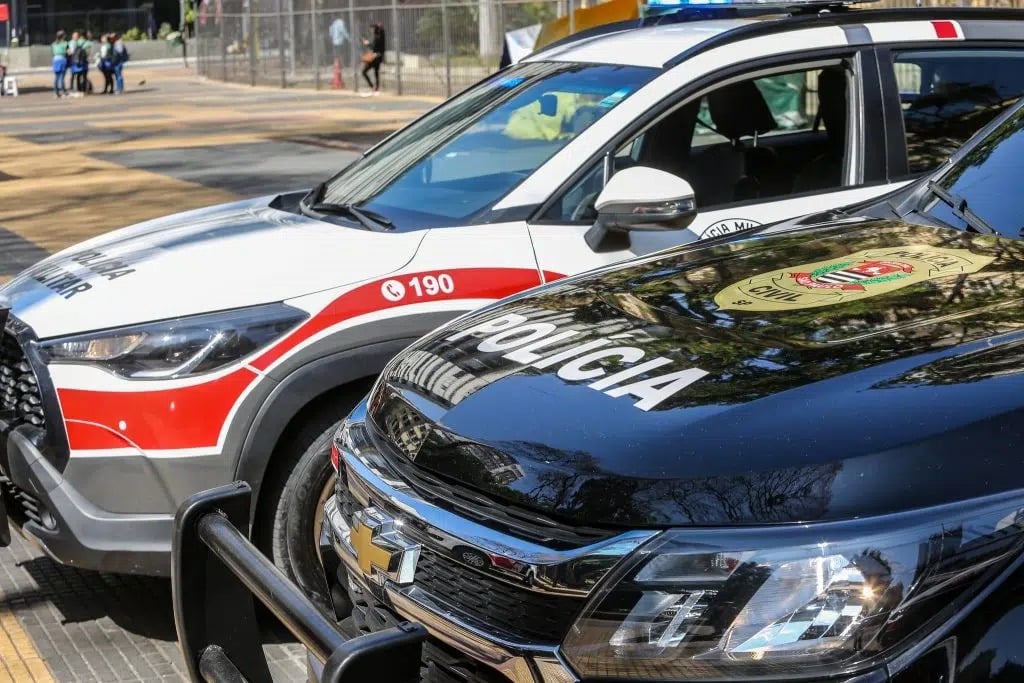 mandados judiciais e 7.045 em flagrante. O post Latrocínios chegam ao menor índi