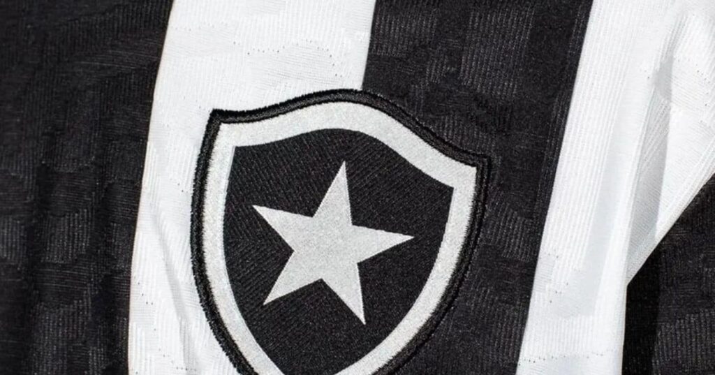 Botafogo define futuro de Joaquín Correa enquanto ajusta calendário no Brasileirão