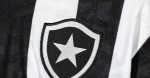 Botafogo define futuro de Joaquín Correa enquanto ajusta calendário no Brasileirão