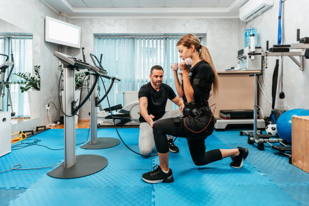 Eletroestimulação muscular: da reabilitação ao treino, entenda seus reais resultados