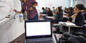 Fies 2026: pré-selecionados têm prazo final para complementar dados da inscrição