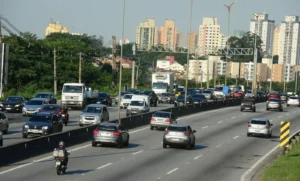 Guia prático para renovar ou emitir segunda via da CNH pelo Poupatempo