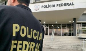 ação informou que estão sendo cumpridos, ao todo, nove mandados de busca e apree