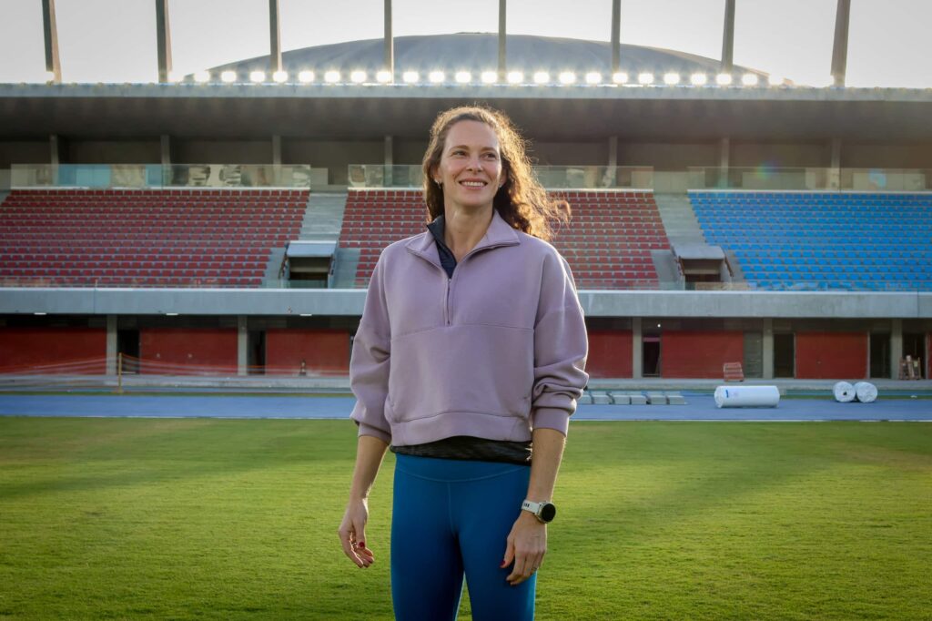 tivo do Ibirapuera, recebeu uma visita especial: a ex-atleta Fabiana Murer, que