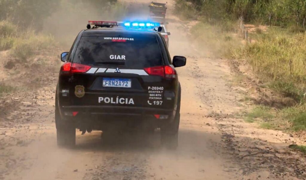 tar os animais furtados. A quadrilha atuava durante a madrugada, conhecia a roti