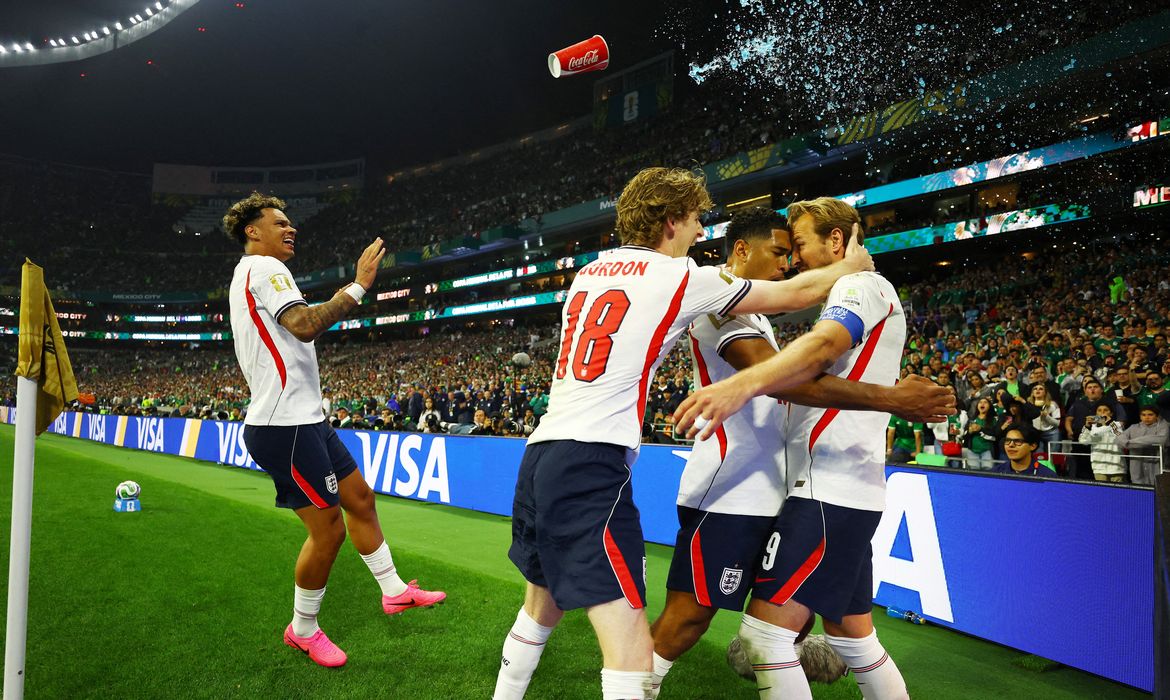 Inglaterra supera México no Azteca e avança às quartas da Copa do Mundo Inglaterra supera México no Azteca e avança às quartas da Copa do Mundo