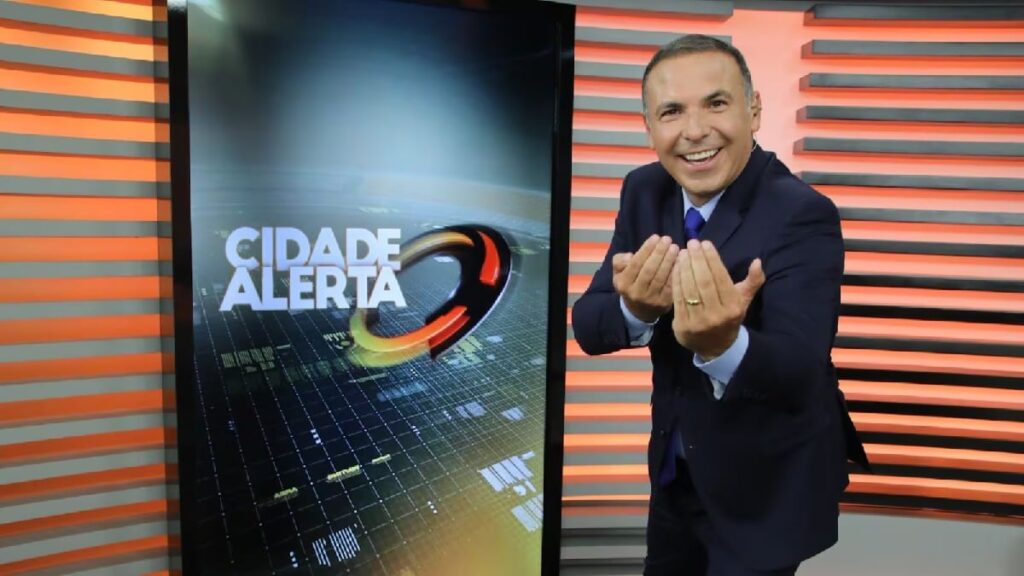 Record vence Espanha x Bélgica no SBT e abre até 130% de vantagem sobre faixa da Copa