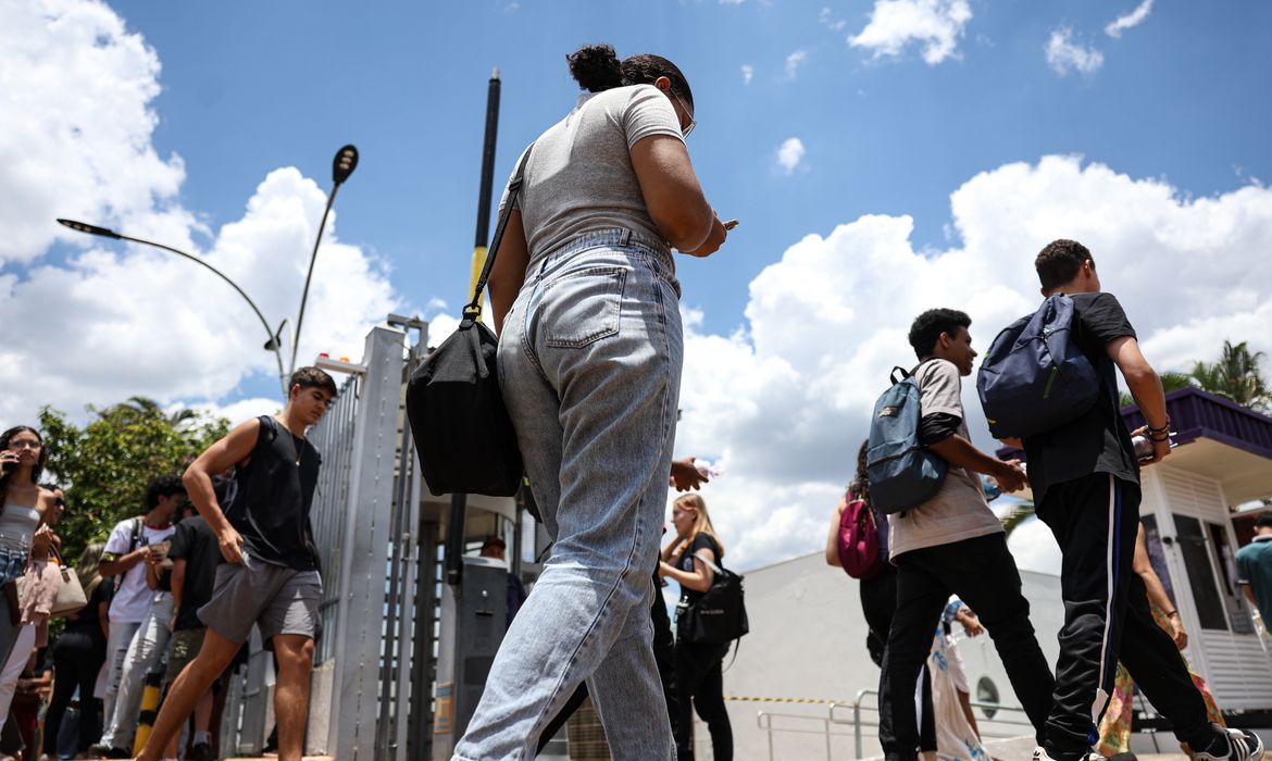 Termina nesta sexta-feira o prazo para se inscrever no Fies 2026