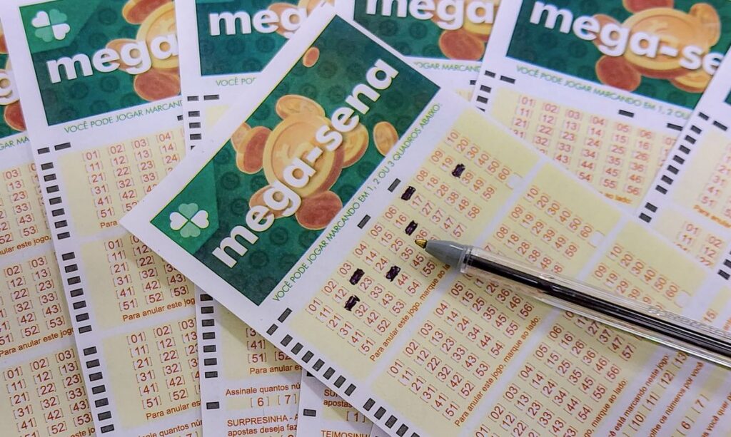 Mega-sena sorteia acumulado de R$ 35 milhões neste domingo com novo horário