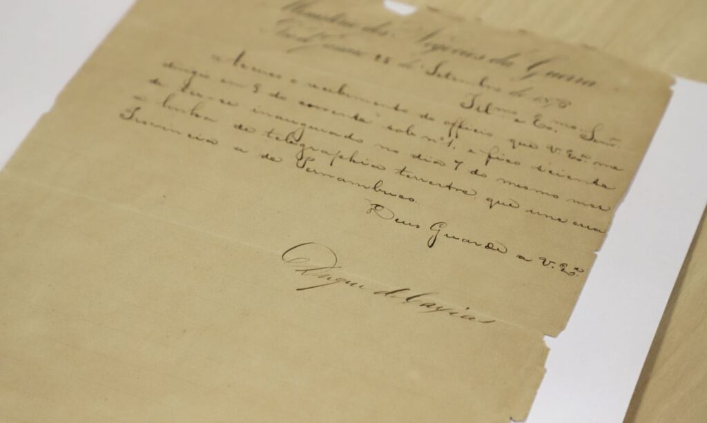 Arquivo Nacional intensifica ações contra venda ilegal de documentos históricos