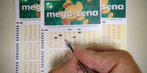 Ninguém acerta na Mega-sena e prêmio principal alcança R$ 42 milhões