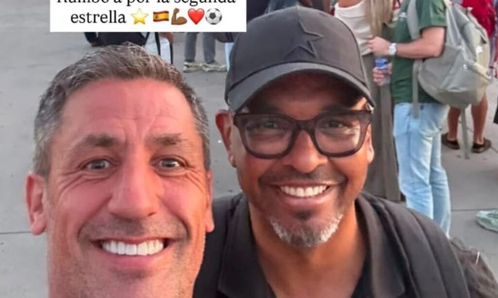 Joan Capdevila, campeão mundial, supera veto e embarca para a final da Copa nos EUA