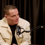 Leo Dias abre o coração e revela impacto da morte da mãe em participação em podcast