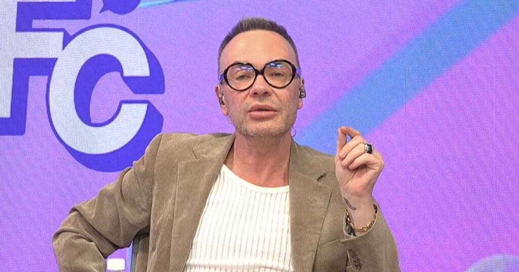 Felipeh Campos expõe bastidores do SBT e fala sobre atritos internos na emissora
