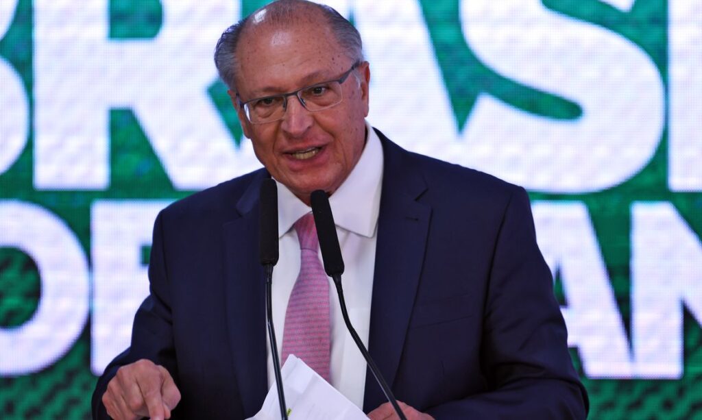 Alckmin defende Lei de Reciprocidade e nega retaliação comercial contra os Estados Unidos
