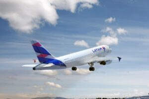 Clientes da Latam Pass ganham milhas extras ao completar desafios no aplicativo da companhia