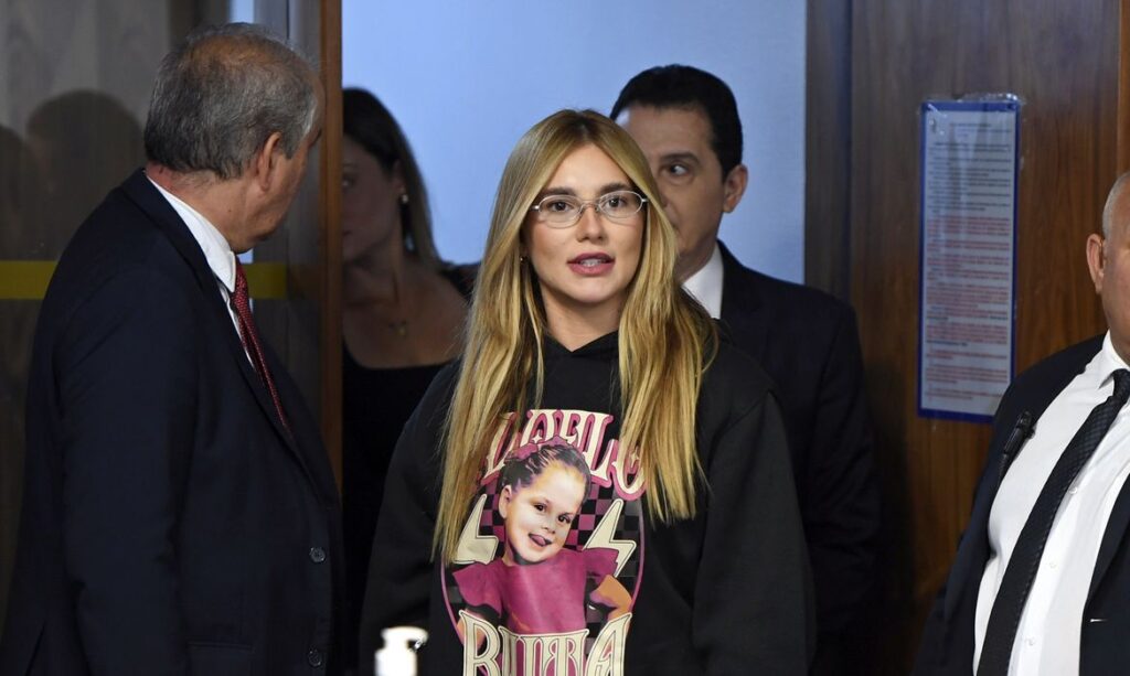 Justiça do DF ordena que Virginia Fonseca remova publicidade irregular de apostas