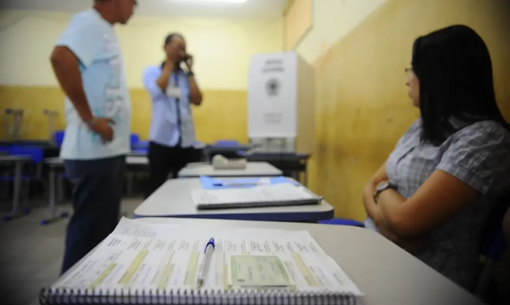 Mesários são peças-chave para a transparência e o sucesso das eleições brasileiras