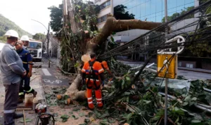 Rede elétrica resiliente exige investimentos urgentes de concessionárias no Brasil