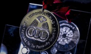 A prata que mudou tudo: o legado da primeira medalha paralímpica do Brasil e a jornada de inclusão