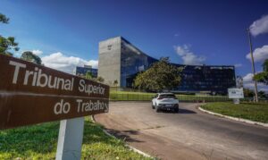 Assédio eleitoral no trabalho: Justiça reforça direitos e combate à coação nas eleições