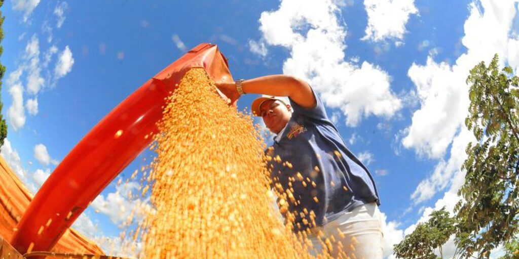 Atividade econômica brasileira registra queda de 0,6% em junho