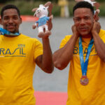 Brasil fecha Mundial de Canoagem com prata de Jacky Godmann e Gabriel Nascimento