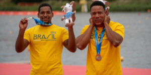 Brasil fecha Mundial de Canoagem com prata de Jacky Godmann e Gabriel Nascimento