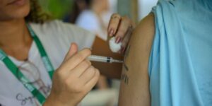 Brasil mobiliza postos de saúde para o Dia D de multivacinação neste sábado