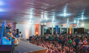 Calila das Mercês celebra a força da literatura produzida fora dos grandes centros
