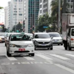 Como consultar multas e regularizar documentos de veículos online em São Paulo