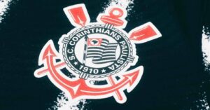 Corinthians garante permanência de Memphis Depay com economia milionária