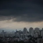 Defesa Civil intensifica alertas e envia ajuda humanitária após temporais em São Paulo