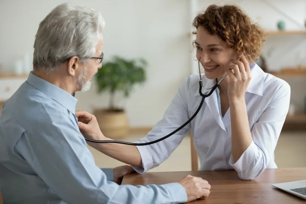 Doenças cardiovasculares: entenda os riscos, sintomas e a importância da prevenção