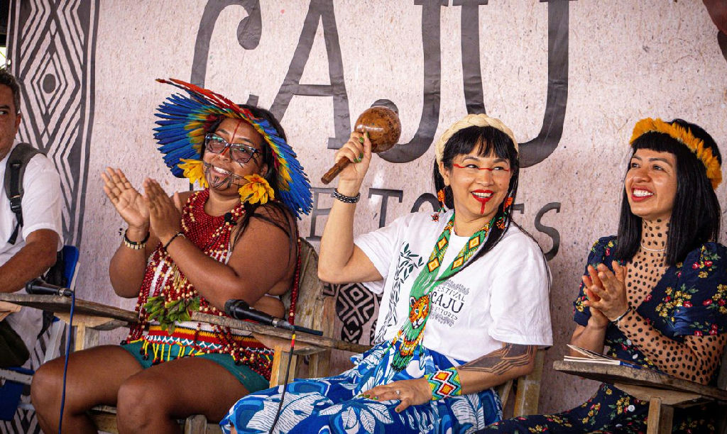 Festival Caju de Leitores promove letramento e valorização cultural em território Pataxó